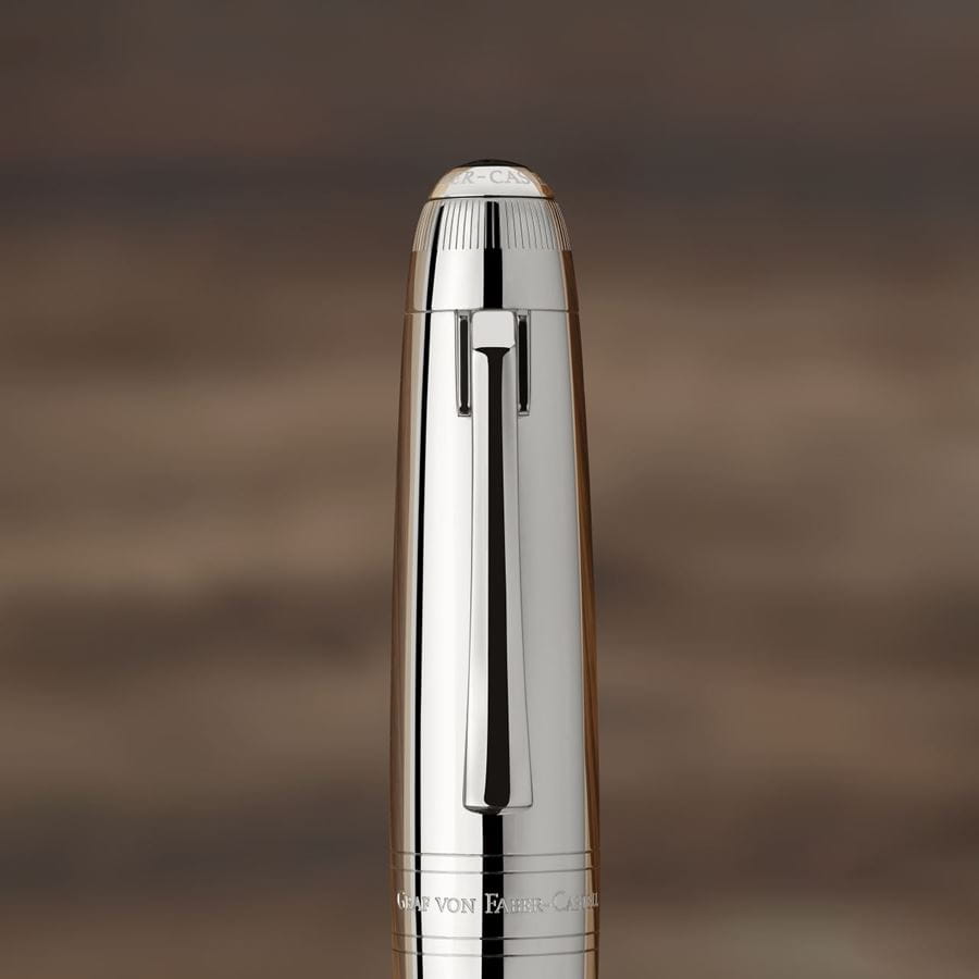 Graf-von-Faber-Castell - Fountain Pen Magnum M